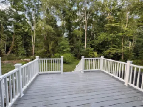 Modern/Luxury Condo Norwood โรงแรมในนอร์วูด