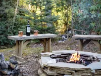 Steps to Elk River! Cozy Cabin w/ Hot Tub & Bunk Room Hotels in Avery County