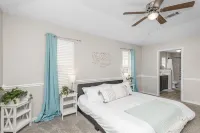 Cozy Hideaway! Spacious and Centrally Located. Pet Friendly!