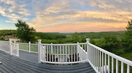 Scenic views, Fire Pit, CozyClose to the Buffalo National RiverPet friendly