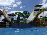 Entertainment District -Walk to Stadiums - Near Six Flags -Sleeps 8 - Parvekkeita