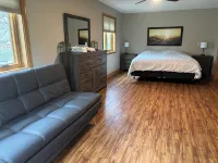 Mississippi Waterfront Beach home-Sauk Rapids, MN Hotels in Benton County