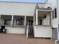 Beachside & Jetty View Apartment  2 (Skippers Apartment) Hotels in Streaky Bay