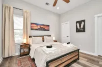 Welcome to a brand-new modern home of perfect tranquility. Home away from home. Hotels in North Houston
