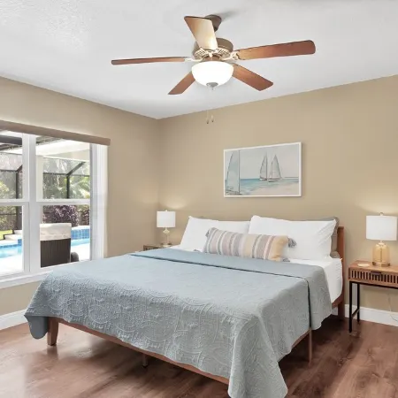 🍹🌞 Paradise Oasis! Beautiful Heated Pool, Pet Friendly, Wi-Fi, Near Beaches!