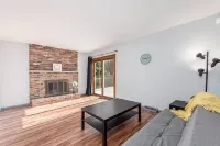 Huge New 4BR/2.5BA home w/ big back yard and deck