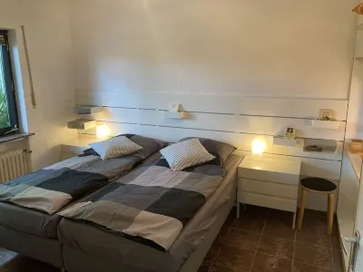 Ferienidylle Haus Königsberg, Child-friendly, Dog-friendly, Barrier-free Hotel dekat Englischer Garten Eulbach