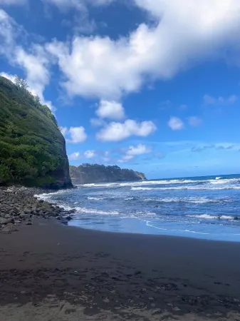 Beautiful Ocean-view Kailua-Kona Condo! 5 min walk to the beach! Отели рядом с достопримечательностью «Сэди Сеймур Ботаникал Гарденс энд Кона Эдьюкейшенал Сентер»