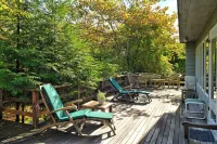 Steps to the beach!  Relax and Enjoy! Hotels near Miss Amelia's Cottage and Roy Lester Carriage Museum