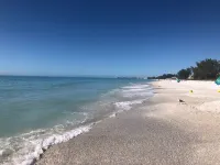Fall in Love!  Spotless & Relaxing Pool Home Mins from Anna Maria! Pet Friendly!