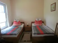 Modern holiday house, relax in the countryside on one level فنادق في Karlshagen