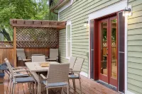 Lux Kalispell Farmhouse w/ Large Hot Tub Hotels in Kalispell