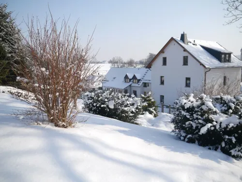 - Disabled Fewo, 2-4 Pers, 2 Br, Wlan Incl.. Hotels in Bad Brambach