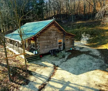 Larsen Hunters Rustic Cabin