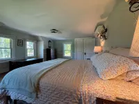 SUNSET POINT FARM - Gracious Country Farm on the Chesapeake Bay - 75 Acres