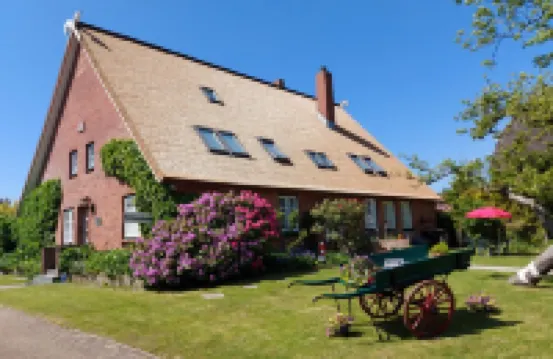 Apartment in the Comfort of an Old Thatched Farmhouse from 1746