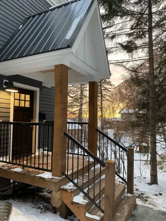 The Gales on Lake Superior  I  Stunning Lakeshore & Views  I  by Relax Open Air