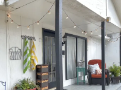 Hidden Gems in Heart of Suwanee 1Br/1Ba - 2 separate cottages available スワニーのホテル