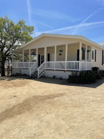 Sycamore Suite with Amazing Lake Views [w/ EV charging] Отели рядом с достопримечательностью «оз. Изабелла»