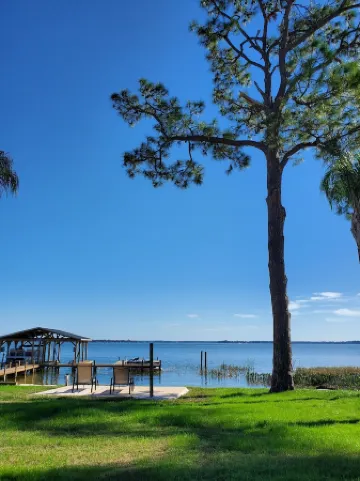 PETS STAY FREE Camp St. Cabanas on Lake Dora Unit 2