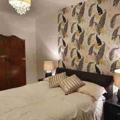 Mariyka House, 4 bedroom seaside villa Rooms
