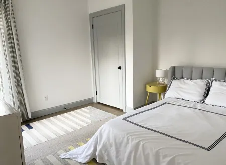 New and Modern East Hampton Summer Home w/ Pool