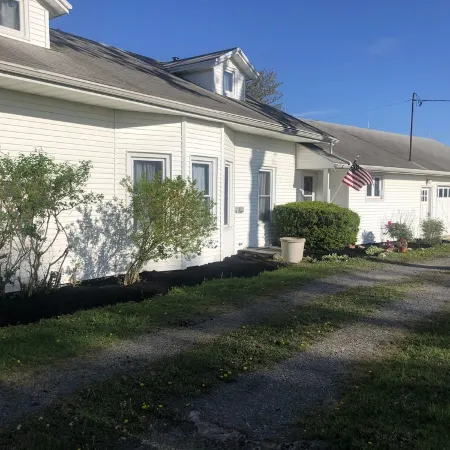Newly Renovated Farmhouse Finger Lakes