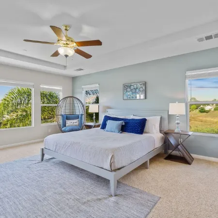 Resort-style Home with stunning views, pool, hot tub, putting green