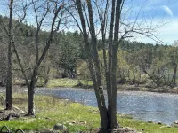 Spacious 2 Bedroom Rental on the Au Sable River Hotels in Jay