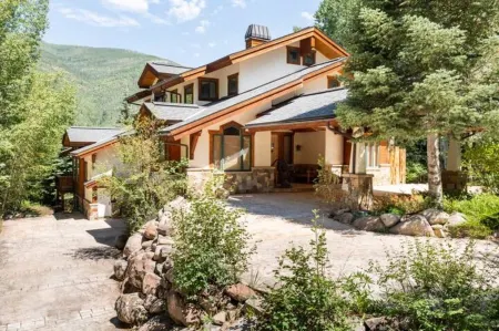 Stunning mountainside home in West Vail