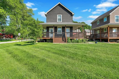 Powell House! 3 mi from Purina - Boutique