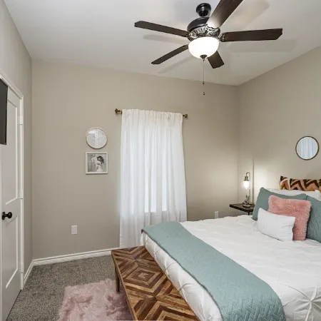 4 bedroom 2 bath Sleeps 8