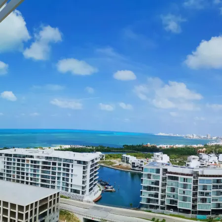 Renaissance Cancun Resort & Marina