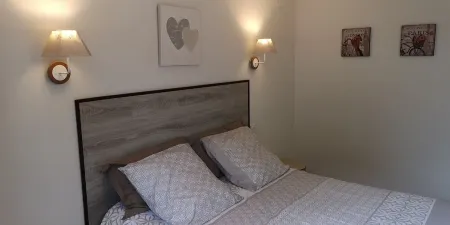 Apartment located on the ground floor of a small residence with four