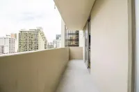 Modern Design Studio in Waikiki w/ FREE PARKING