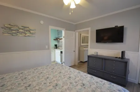 Isle Of Palms Condo, Steps Form The Ocean, Beach, Bars And Restaurants. Отели в г. Айл оф Палмс