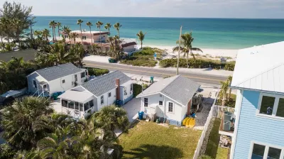 Pool 10 feet away, Beach Views + Toys, duplex, SUP+Kayak+Firepit+Crows Nest