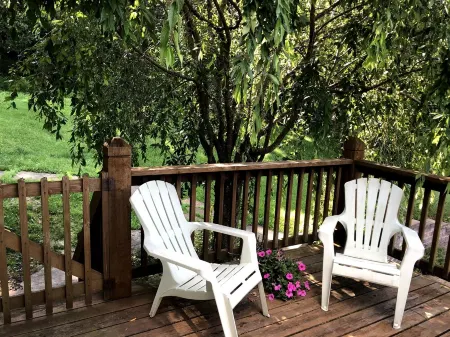 Spacious Five Bedroom Country Home Near Hermann MO