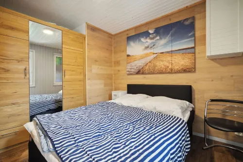 Vacation home Seeblick Sauna use at the Zeulenrodaer Meer, enjoy nature and tranquility