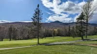 Cozy ski-in/ski-out condo on Mount Snow w/fireplace