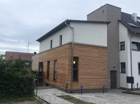 Beautiful barrier-free 3 1/2 room apartment near the beach!