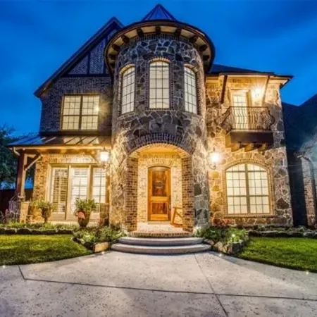 Knotting Hill Place Luxury 6 Br, 5.5 Baths Outdoor Kitchen and Pool!Sleeps 14