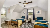 4BR Oasis w/Heated Pool, Near I-95 + Free Coffee!