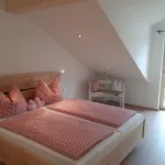 Neubau - Freundliche Fewo Bergblick Hotels in Hoslwang