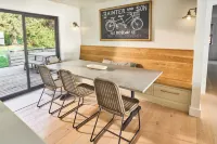 Traverse City - West Bayshore Retreat - 100’ of Private Beach - Luxurious House