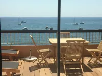 Magnificent Sea View, Direct Beach Access, Large Terrace, Refurbished, WIFI