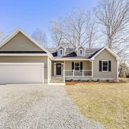 Modern Waterfront Home with Kayak, Firepit, Gameroom, Pool+Beaches, Dog & EV OK