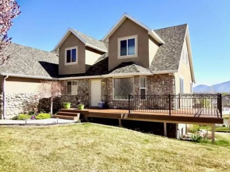 Mountain View Retreat - Sleeps 20! Perfect for large gatherings Отели в г. Пейсон