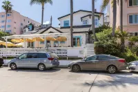 Steps to La Jolla Cove with Gorgeous Views, Village Living at its Finest!