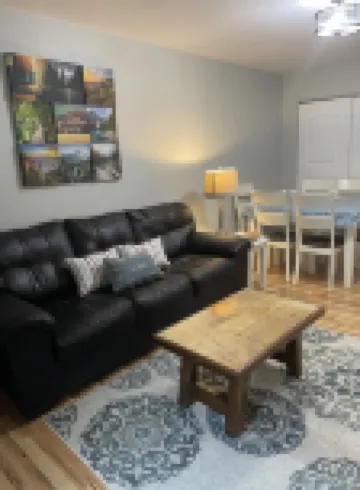 Cozy 2 bedroom 2bath condo Weirs Beach Lake Winnipesaukee Laconia, NH Gunstock